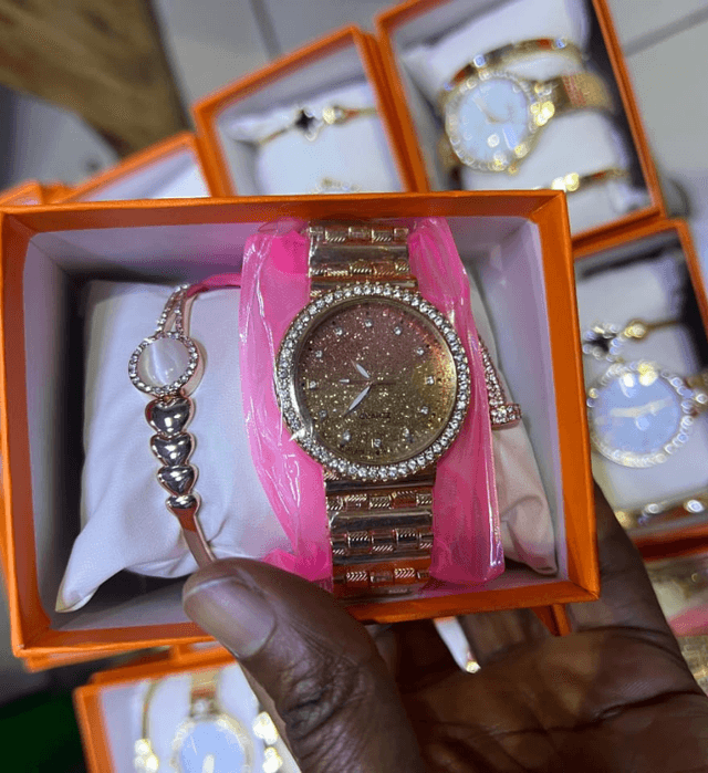 valentines-gift-set-4-pieces-perfect-for-your-loved-one-3