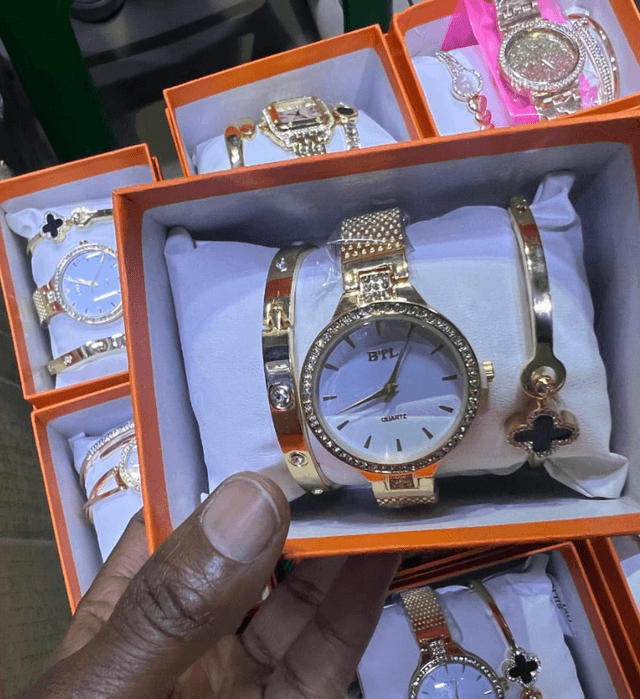 valentines-gift-set-4-pieces-perfect-for-your-loved-one-10