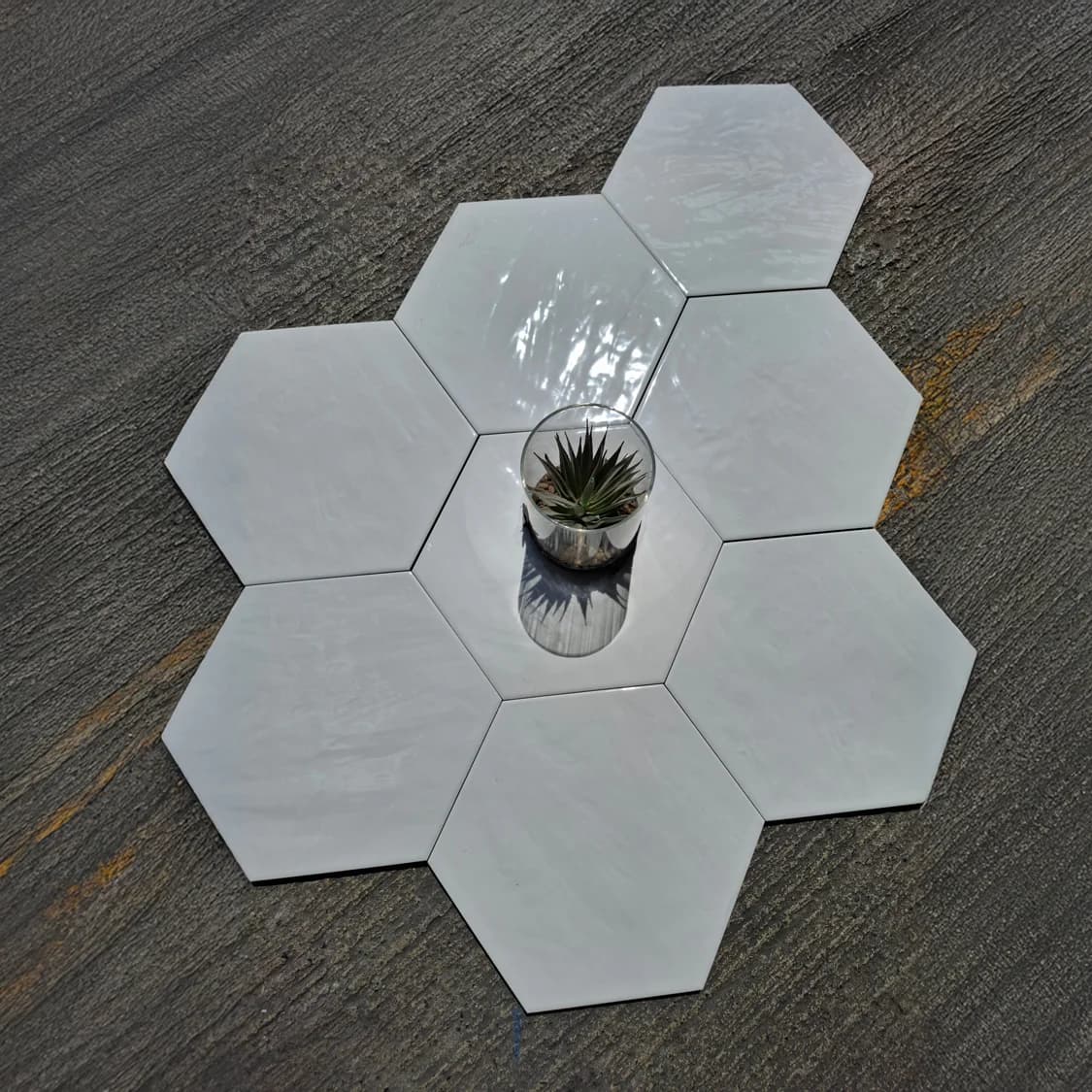 Hexa Chiara Beige Shiny Porcelain Floor Tile - 258 x 290mm Thumbnail 2